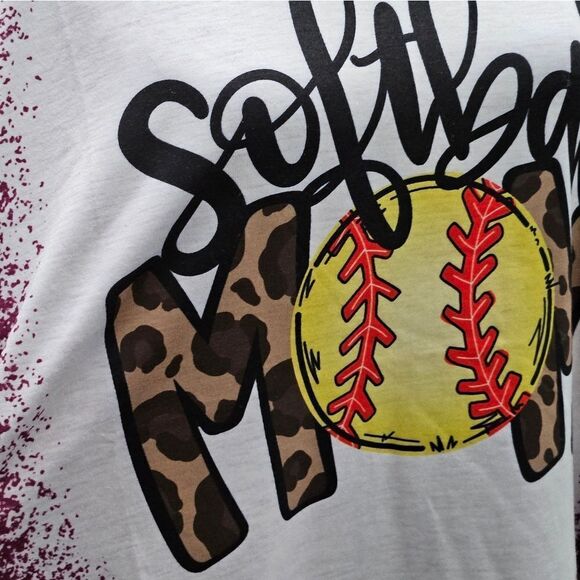 🥎Softball Mom T-Shirt in burgundy. NWOT, Size XXL🥎 - Picture 5 of 8